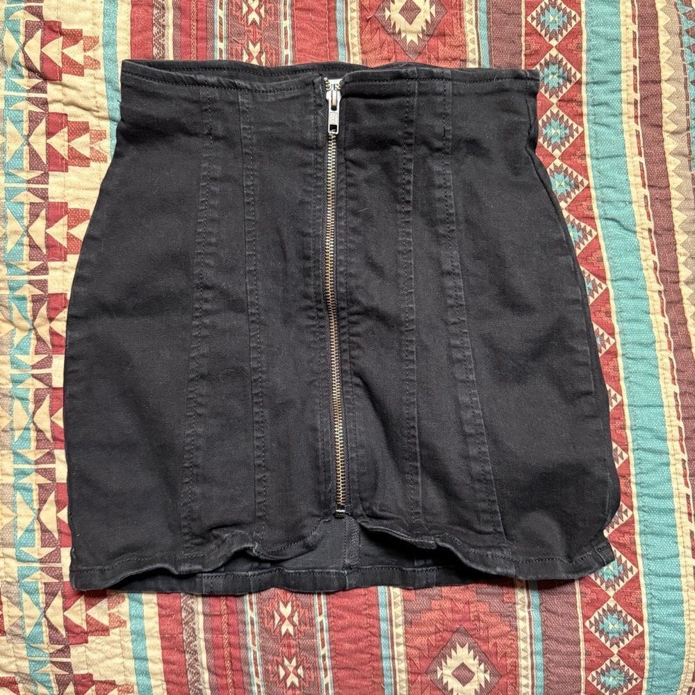We The Free Black denim Zip skirt size 0